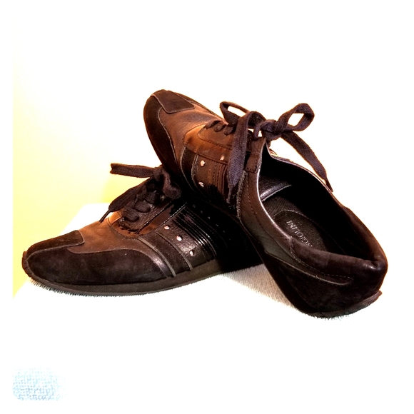 Enzo Angiolini Black athletic shoes - Picture 1 of 8